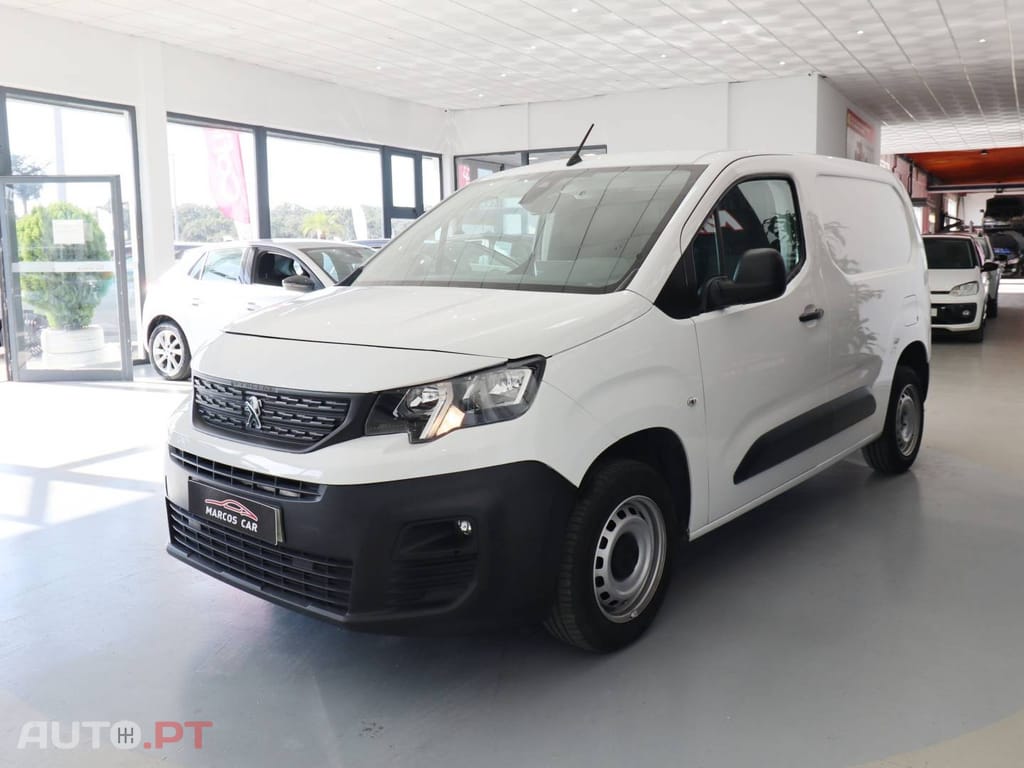 Peugeot Partner 1.5 BlueHDi Asphalt Standard