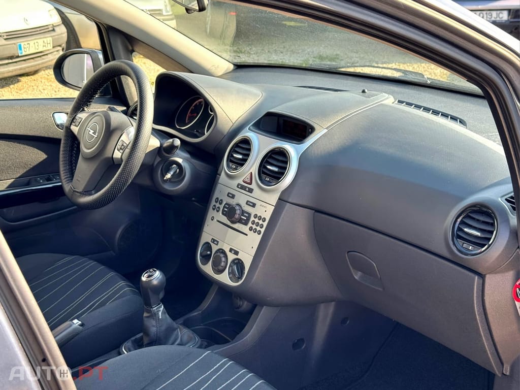 Opel Corsa D 1.2 Enjoy- Garantia Incluída