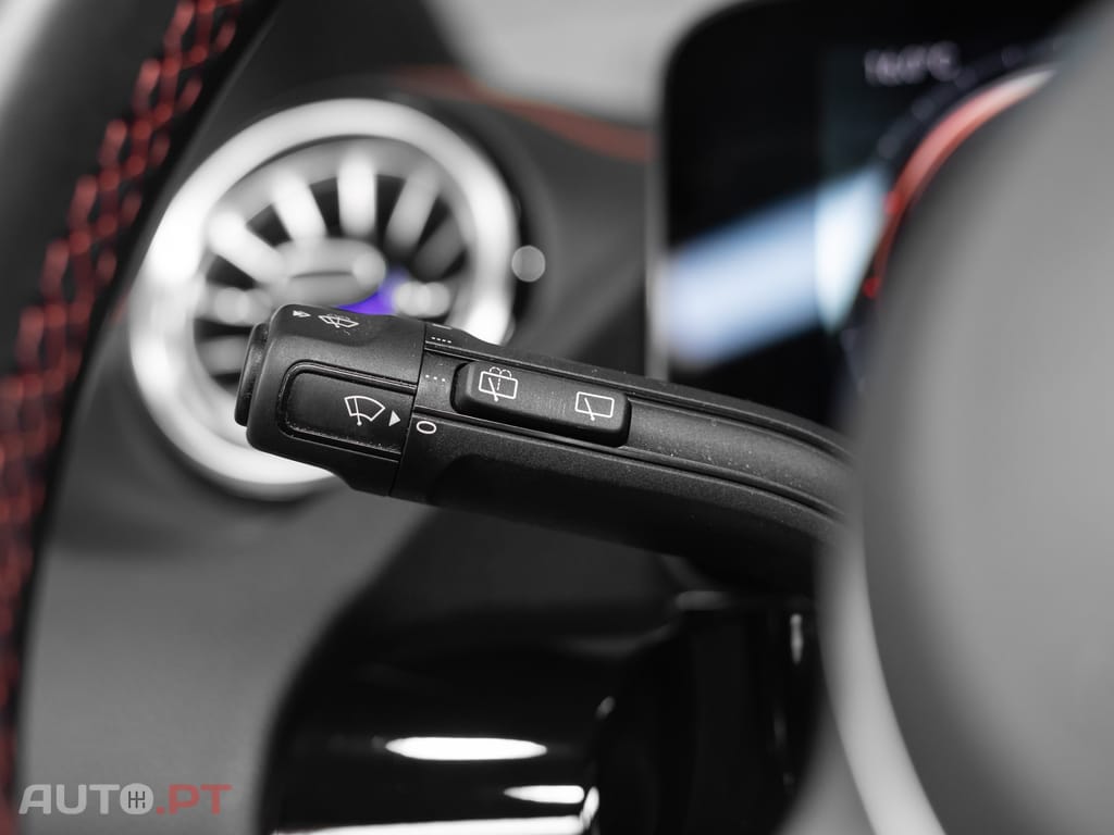 Mercedes-Benz EQA 250 AMG Line