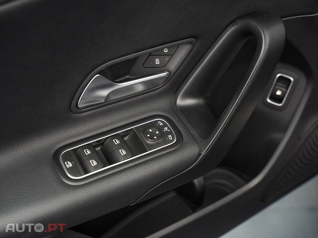 Mercedes-Benz A 250 e Style Plus
