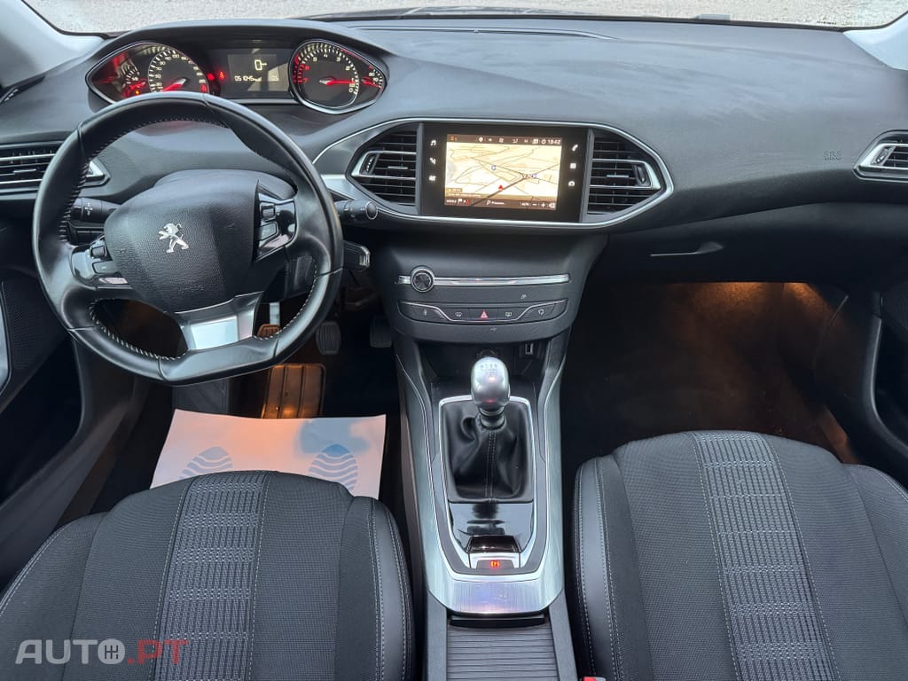Peugeot 308 PureTech 110 Stop & Start Allure