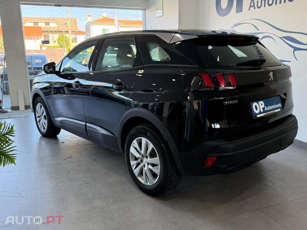 Peugeot 3008 1.2 PureTech Allure EAT8