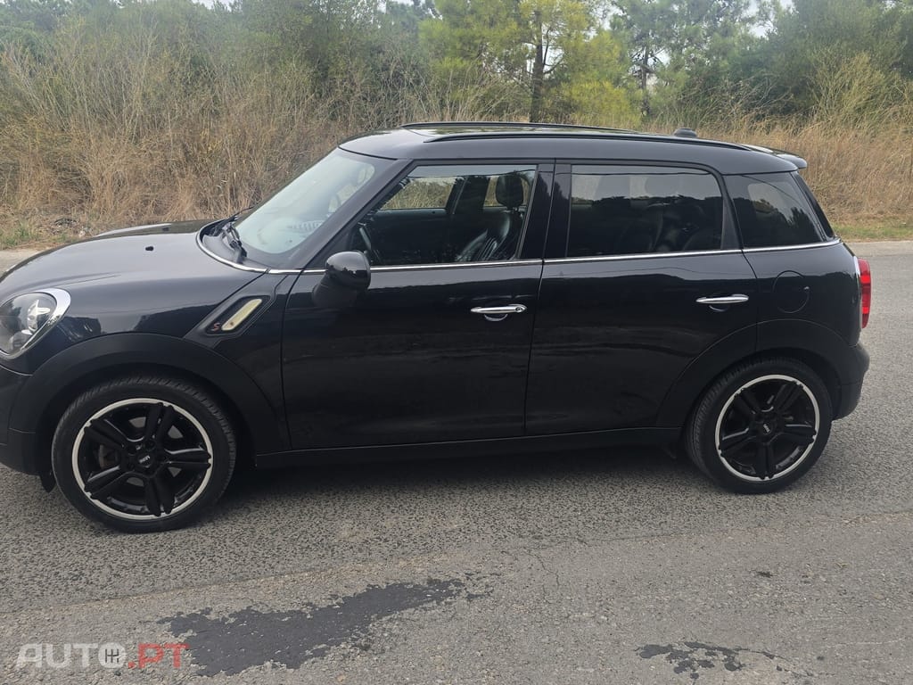 MINI Countryman Cooper SD Auto
