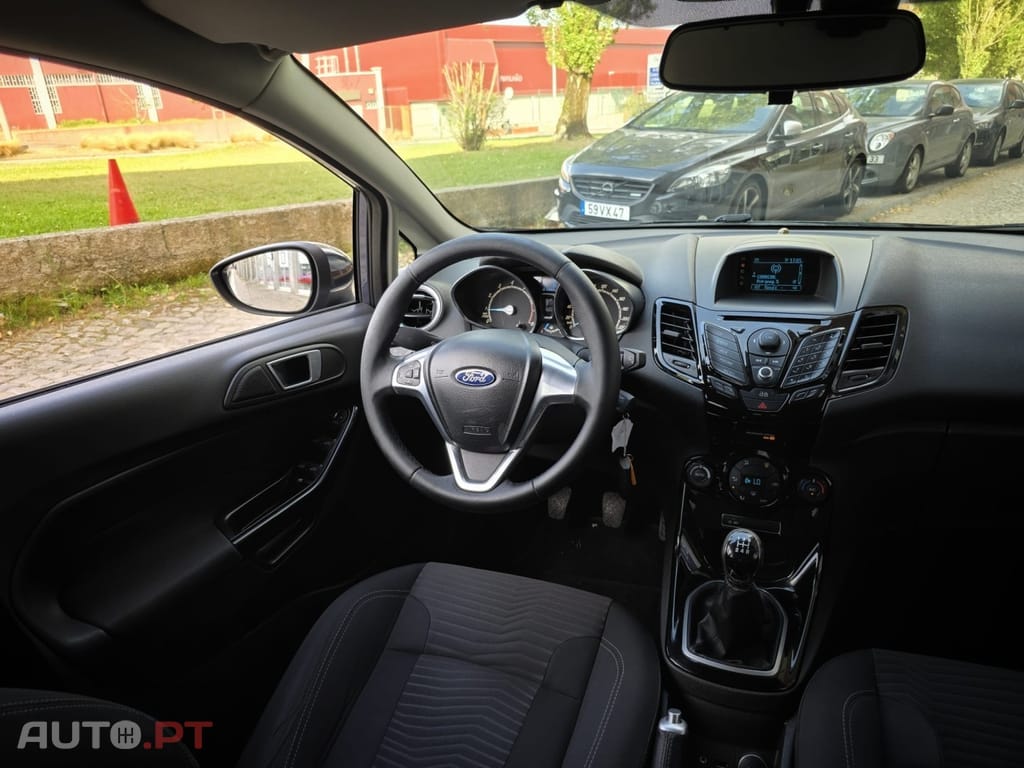 Ford Fiesta 1.0 T EcoBoost Titanium