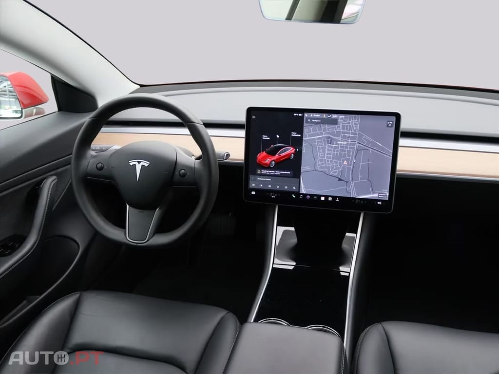 Tesla Model 3 Long-Range AWD I.V.A DEDUTÍVEL