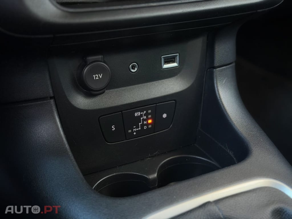 Citroen C3 1.2 PureTech Shine EAT6