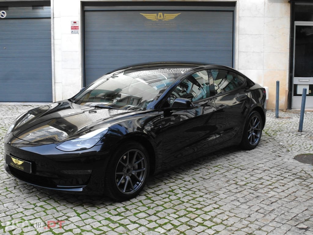 Tesla Model 3 Long Range Tração Traseira