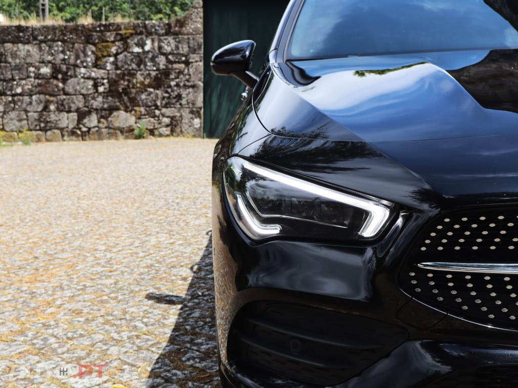 Mercedes-Benz CLA 250 e AMG Line