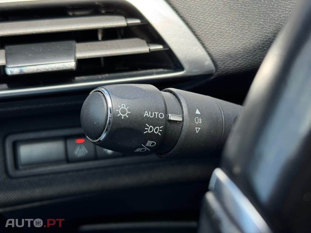 Peugeot 5008 1.5 BlueHDi GT EAT8