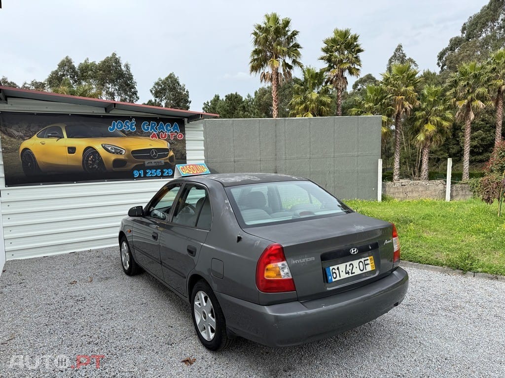 Hyundai Accent 1.3 Confort