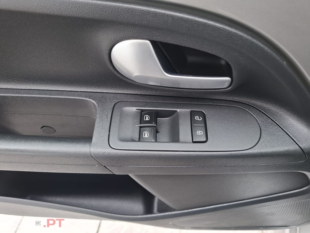 Volkswagen Up! 1.0 Move Caixa Automática