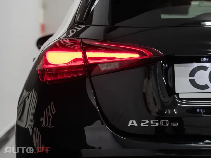 Mercedes-Benz A 250 e