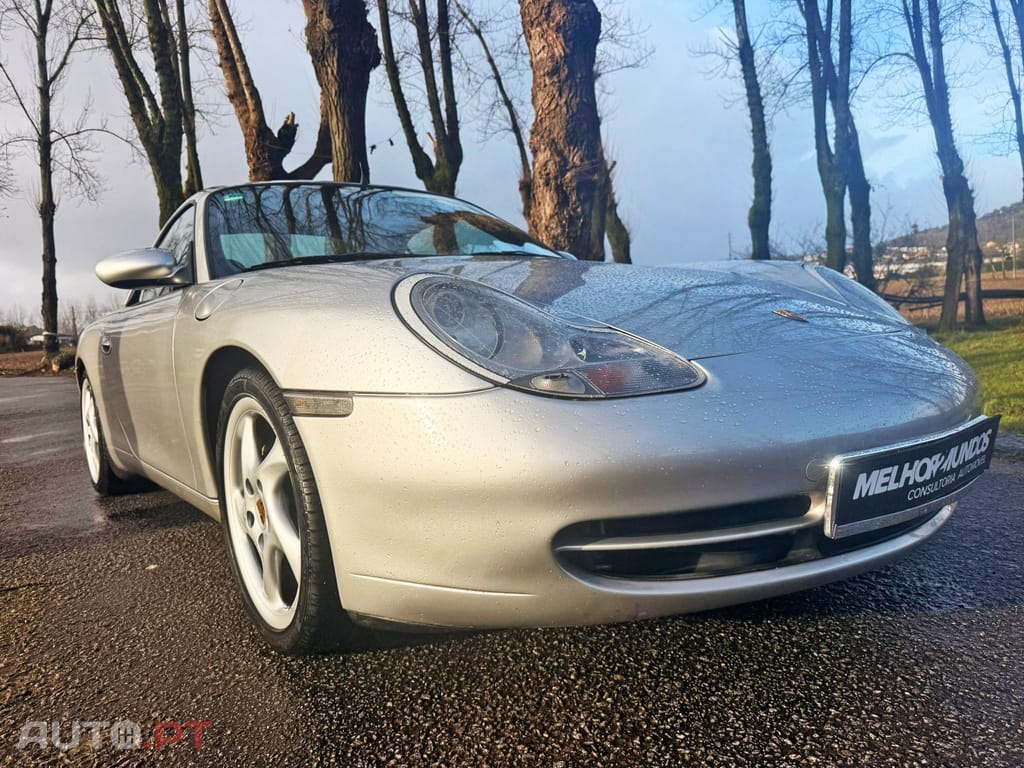 Porsche 911 Carrera 4 Cabrio
