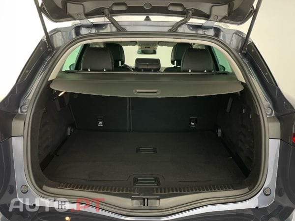 Renault Mégane ST 1.5 Blue dCi 115cv Bose Edition EDC