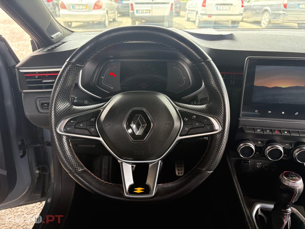 Renault Clio 1.0 TCe RS Line