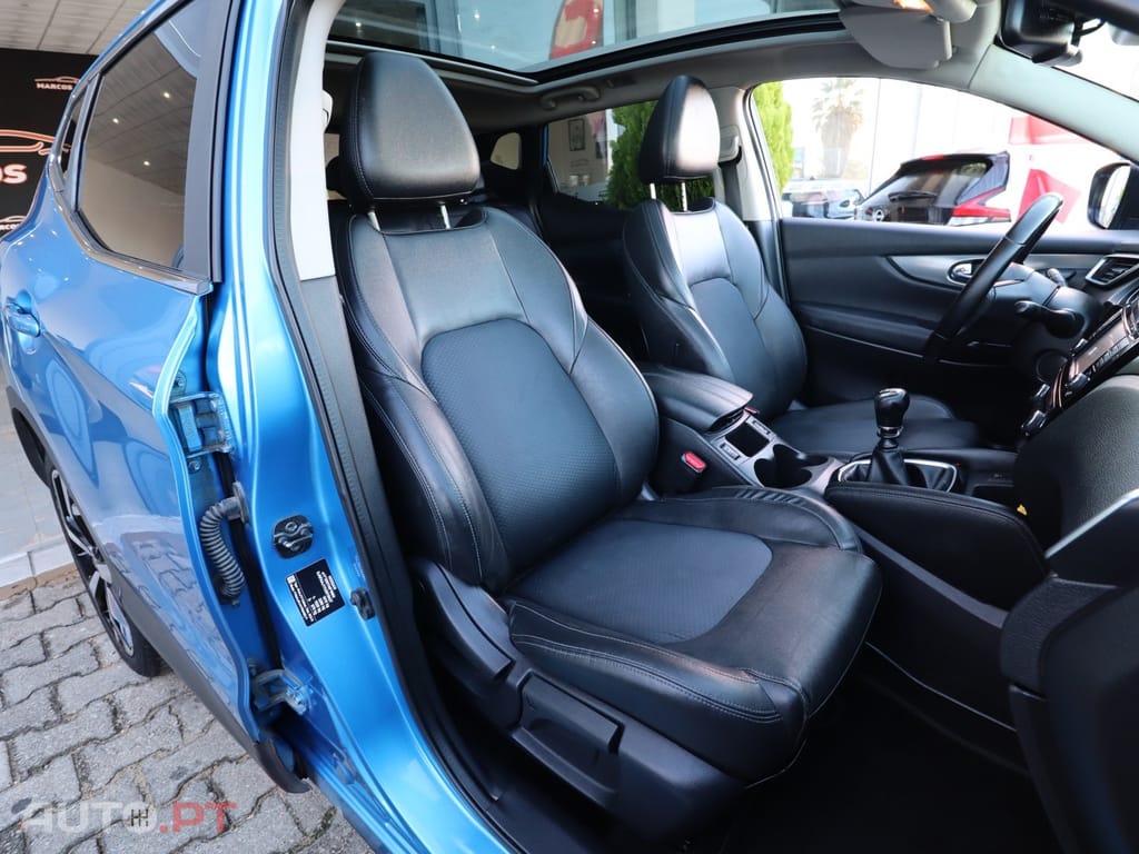 Nissan Qashqai 1.5 dCi N-Connecta