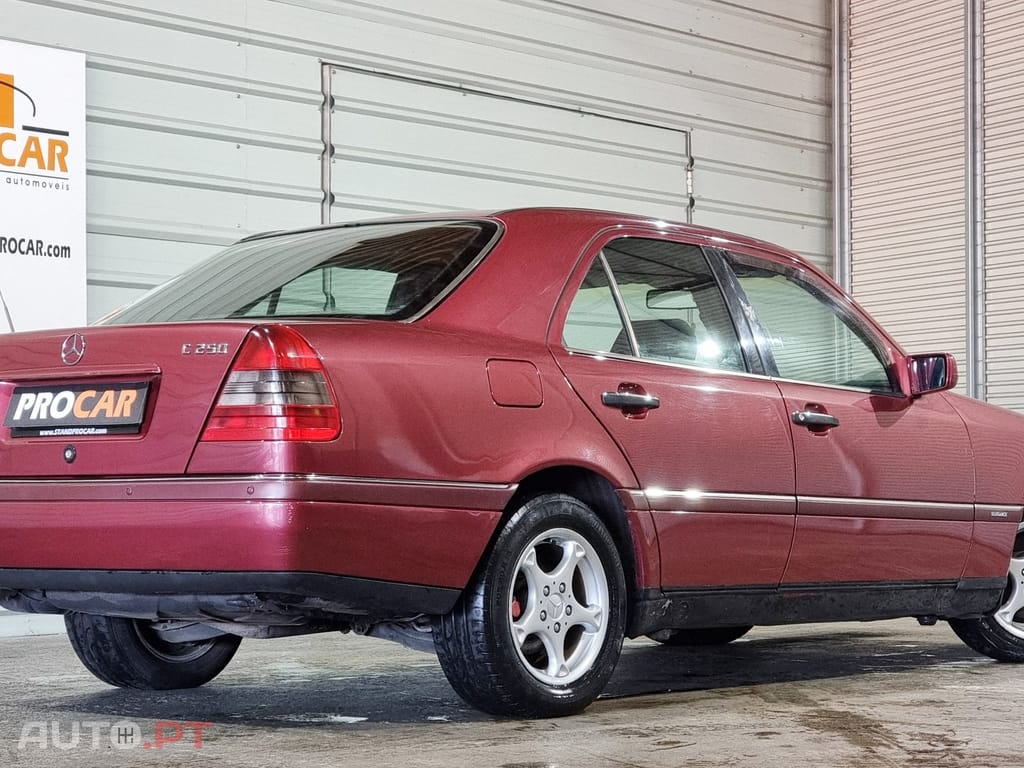 Mercedes-Benz C 250 D Elegance