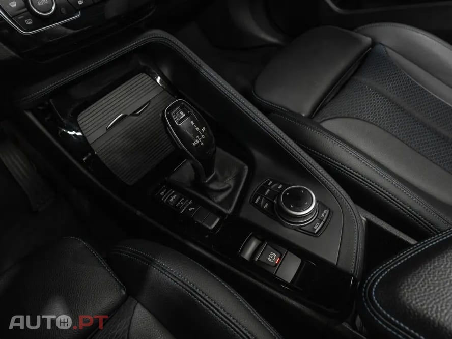 BMW X2 18 i sDrive Auto Pack M