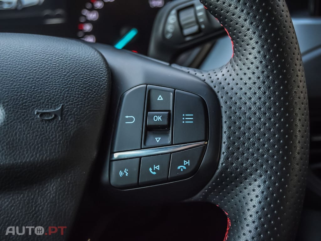 Ford Focus SW 1.0 EcoBoost ST-Line