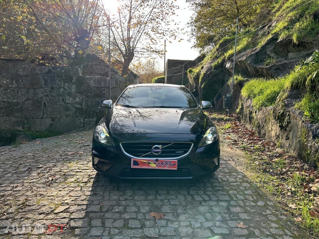 Volvo V40 1.6 D2 R-Design