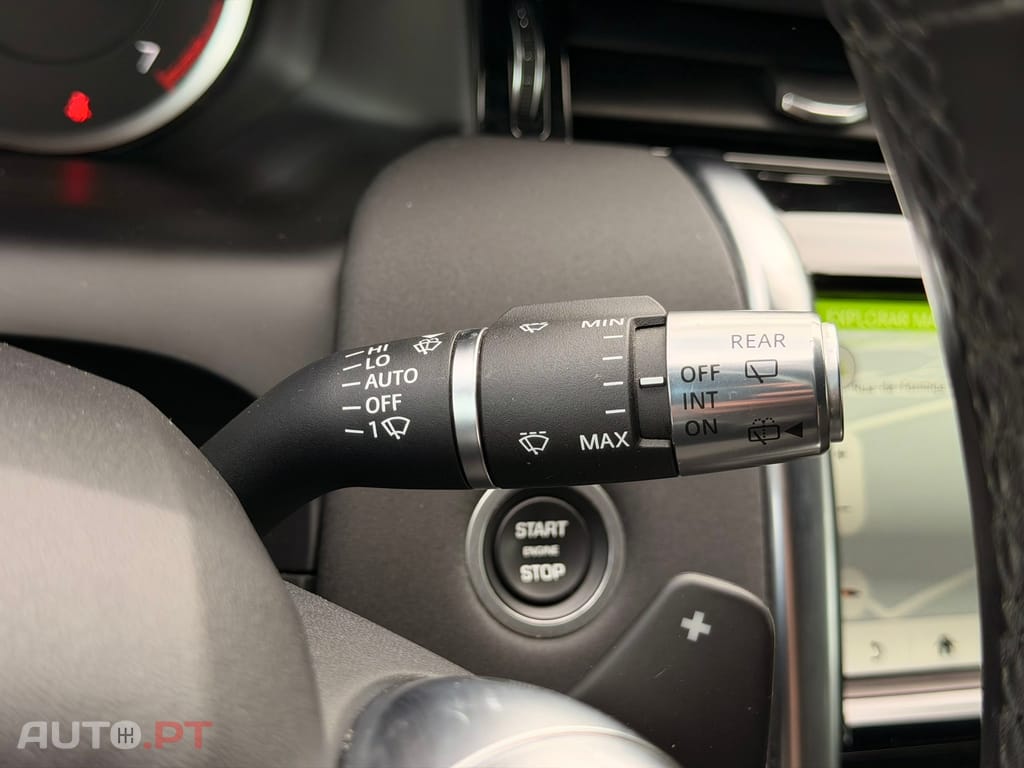 Land Rover Discovery Sport P300e Dynamic SE