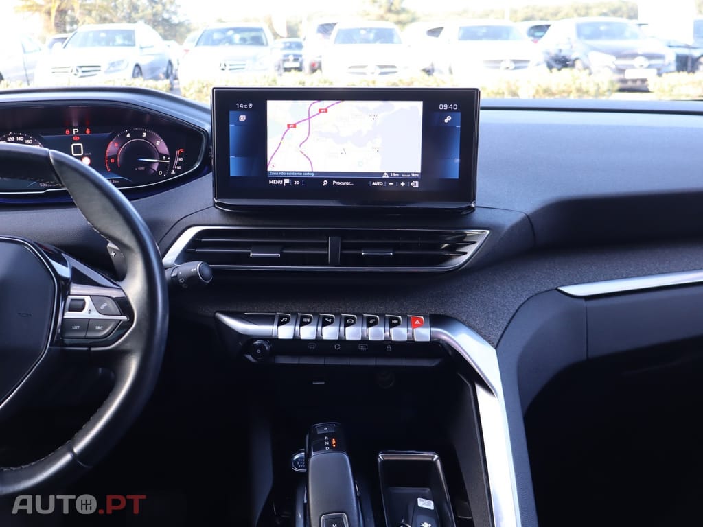 Peugeot 5008 1.5 BlueHDi Allure EAT8