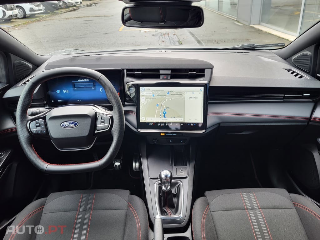 Ford Puma 1.0 EcoBoost mHEV ST-Line