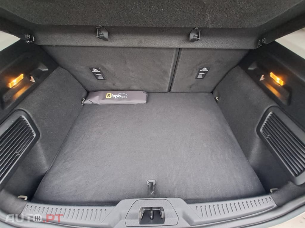 Ford Focus 1.0 EcoBoost S&S TITANIUM