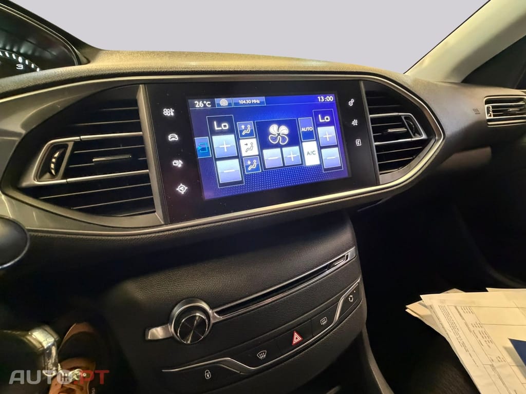Peugeot 308 1.2 e-THP Allure