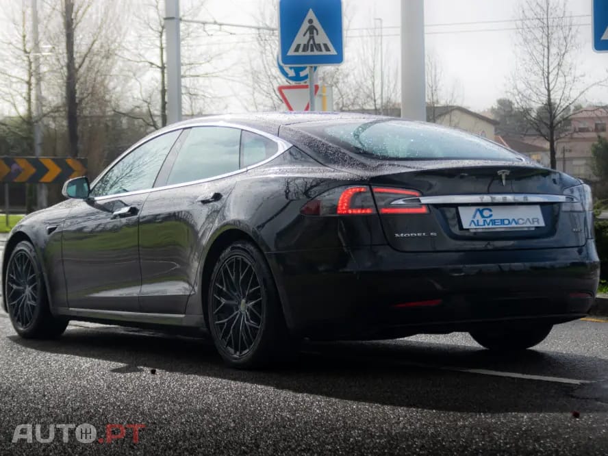 Tesla Model S 100D