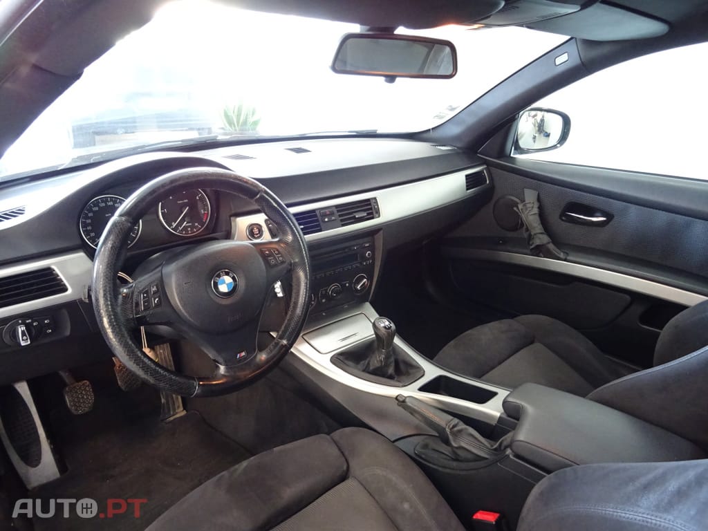 BMW 320 d Coupe Edição M