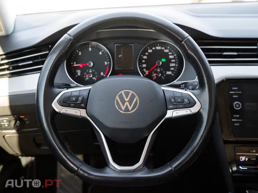 Volkswagen Passat Variant 2.0 TDI Elegance DSG