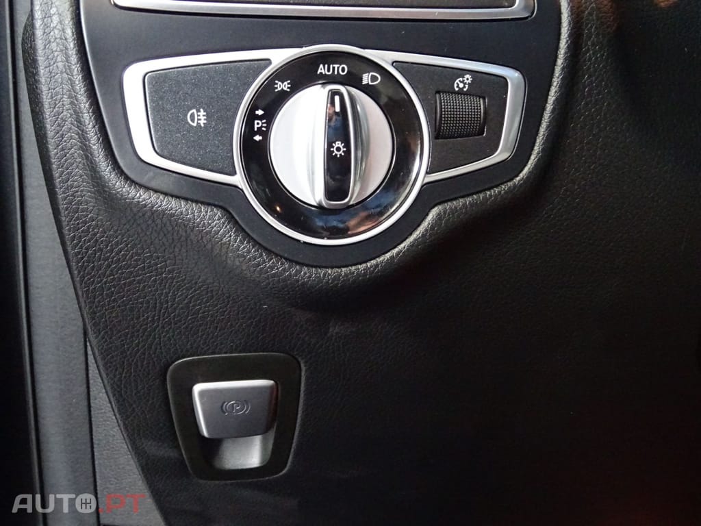 Mercedes-Benz GLC 220 d amg  Auto-9G 4Matic