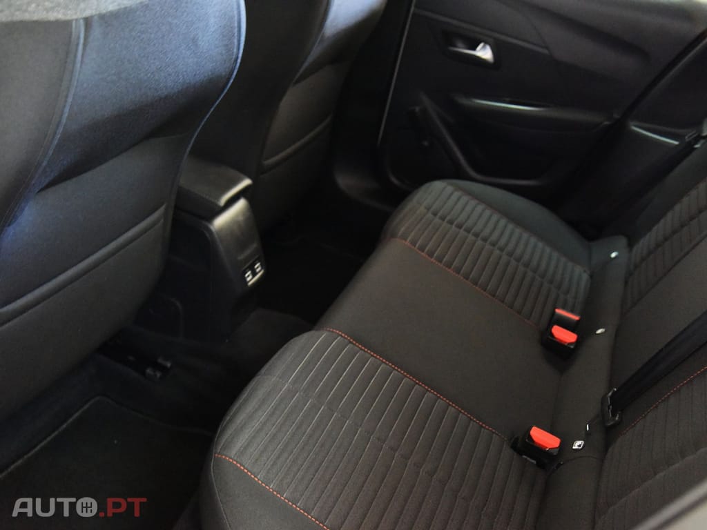 Peugeot E-208 ACTIVE PACK