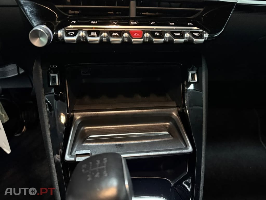 Peugeot 208 PureTech 100 Allure Pack