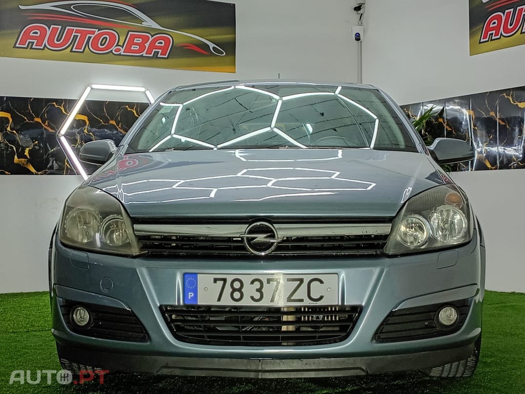 Opel Astra 1.7 CDTI Cosmo M5