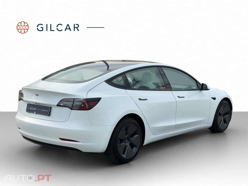Tesla Model 3 RWD