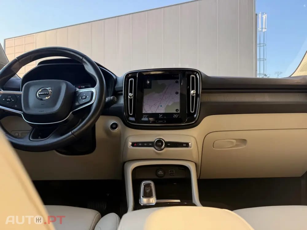 Volvo XC40 1.5 T5 PHEV Inscription Expression