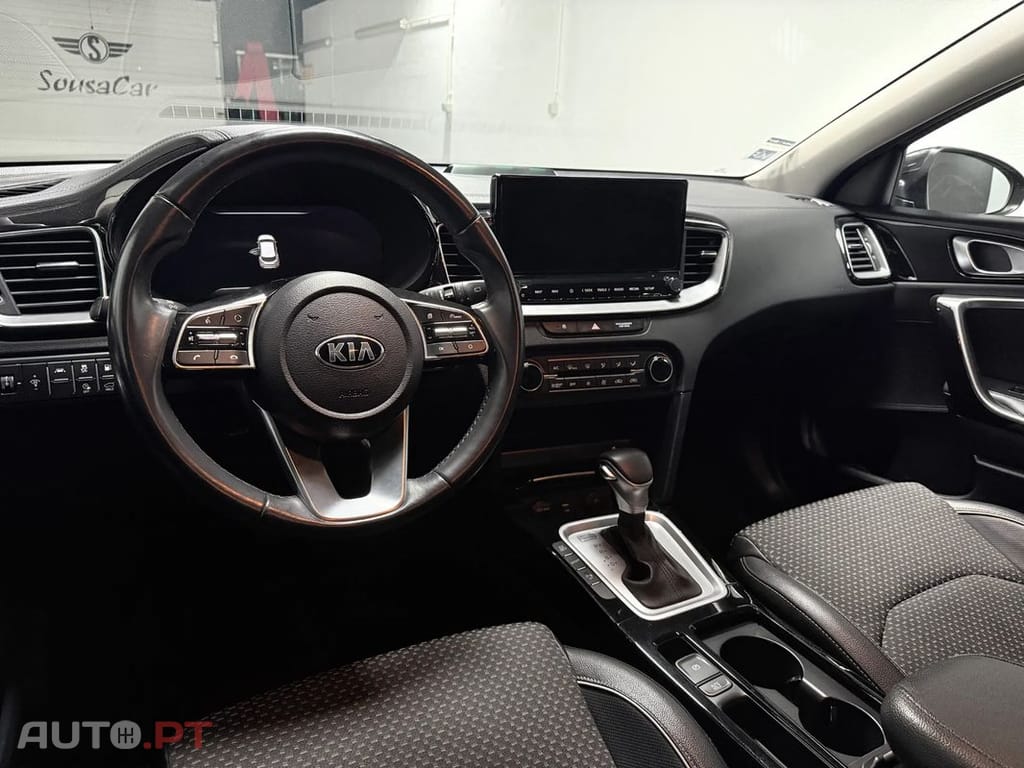 Kia Xceed 1.6 GDi PHEV Drive