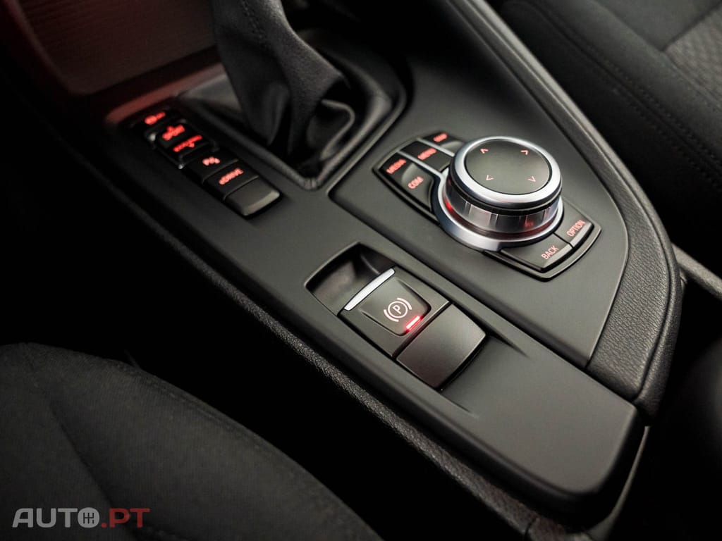 BMW X1 25 e xDrive Corporate Edition