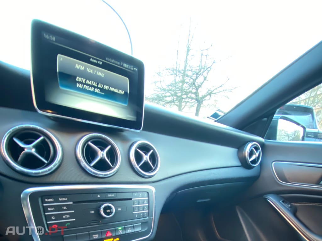 Mercedes-Benz CLA 180 Urban