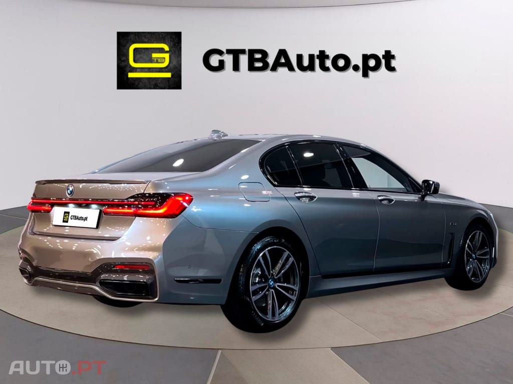 BMW 745 I.V.A DEDUTIVEL e M Sport
