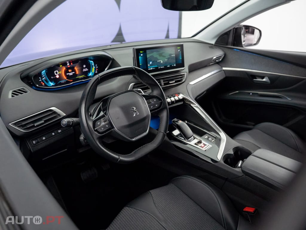 Peugeot 3008 1.6 Hybrid Allure Pack e-EAT8