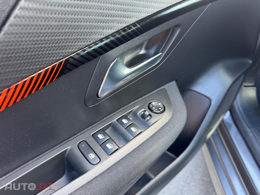 Peugeot 208 1.2 PureTech Active Pack