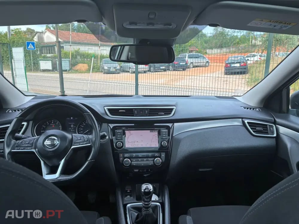 Nissan Qashqai 1.3 DIG-T N-Connecta