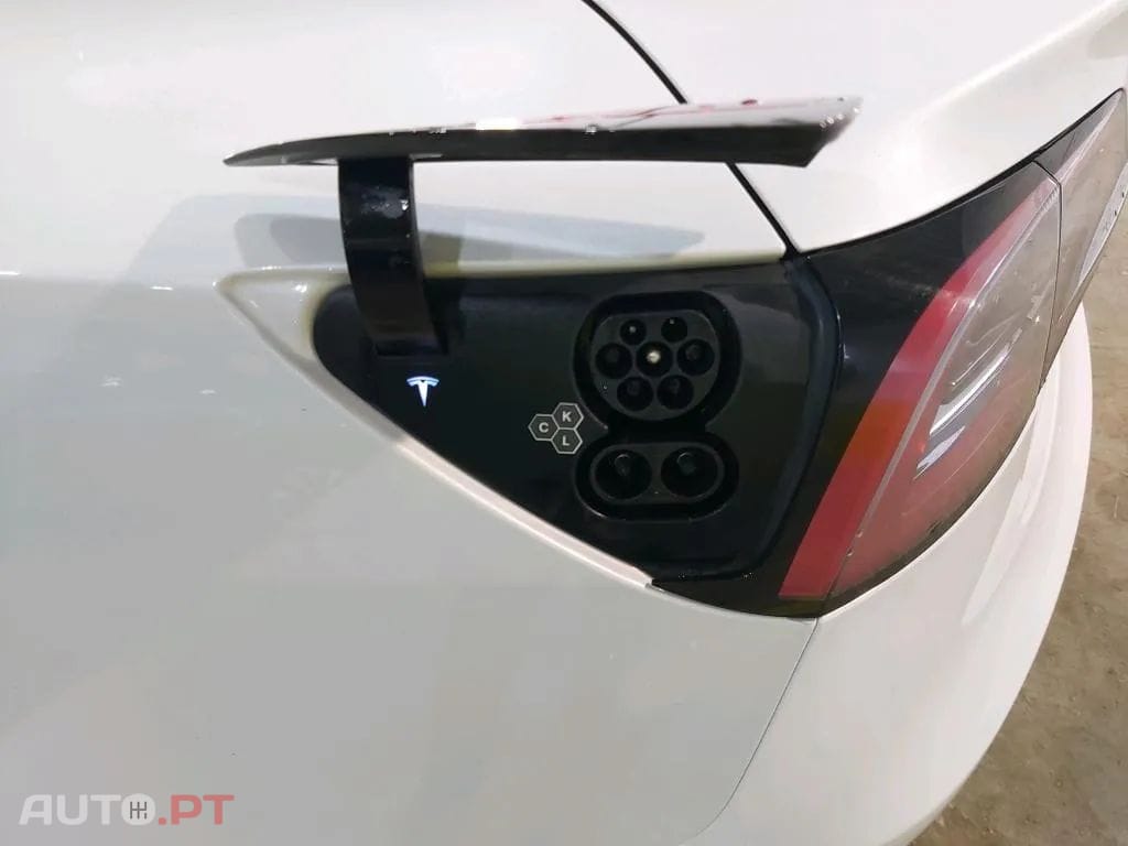 Tesla Model 3 Long Range Tração Integral