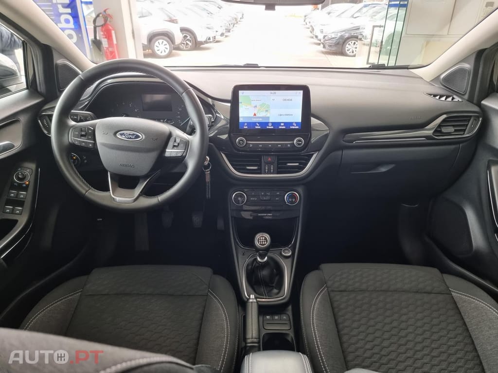 Ford Puma 1.0 EcoBoost MHEV Titanium