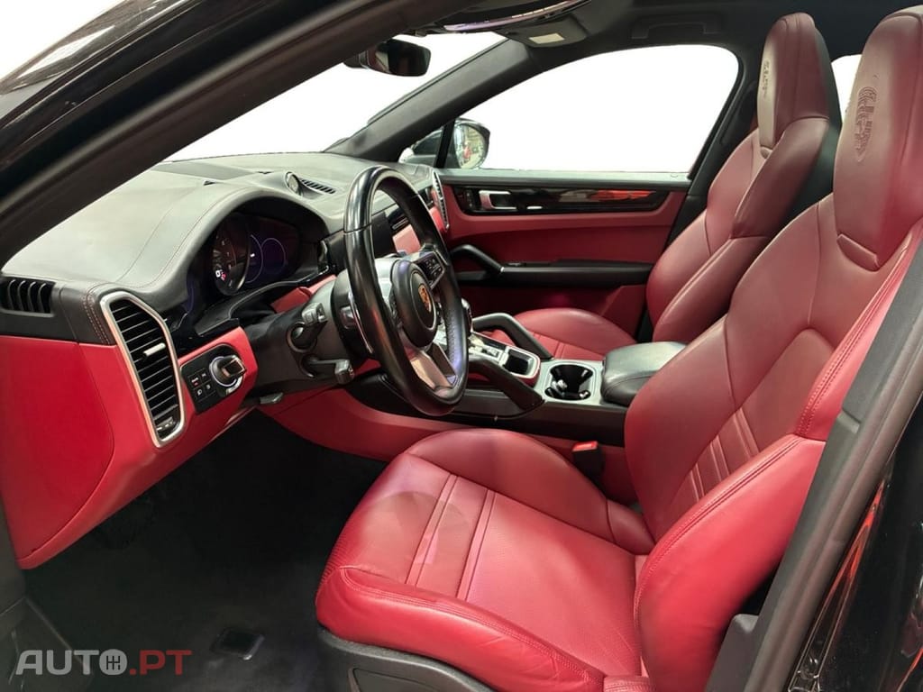 Porsche Cayenne E-Hybrid Platinum Edition