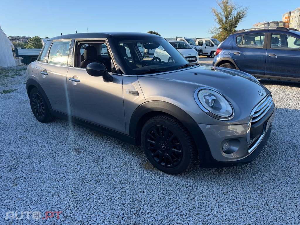 MINI Cooper D