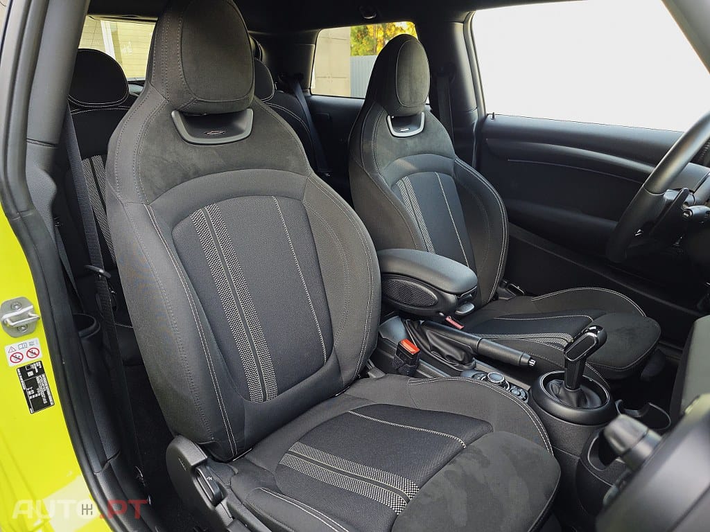 MINI John Cooper Works 3 Portas